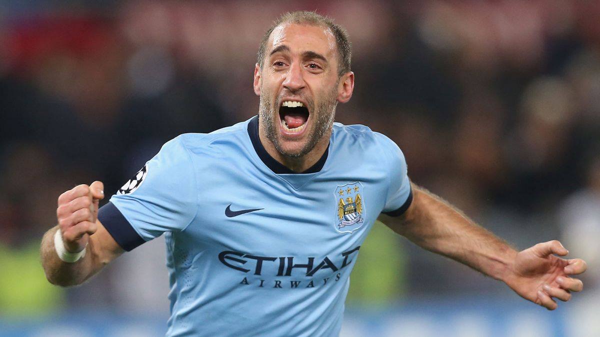 La figura del gran capitán: Zabaleta se aleja del Manchester City