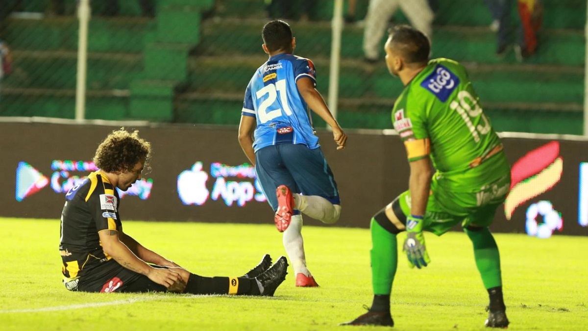 Roberto Fernández, el súper Sub 20