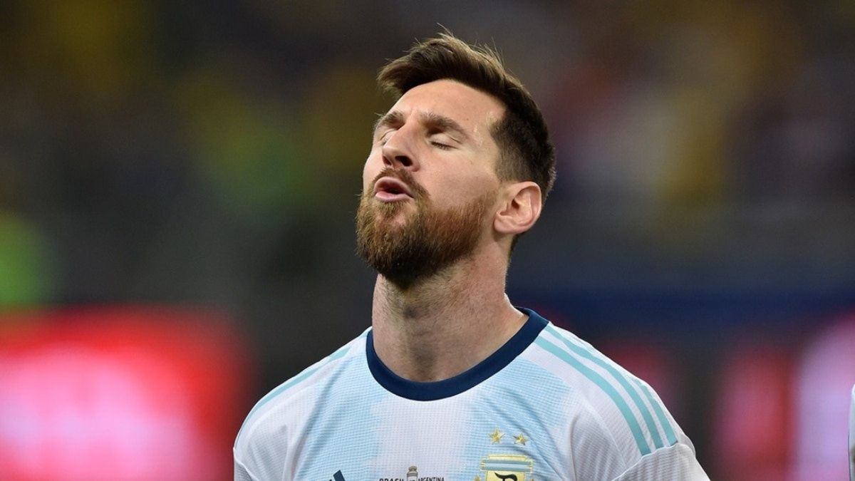 Messi, su discurso de líder y su fútbol ausente