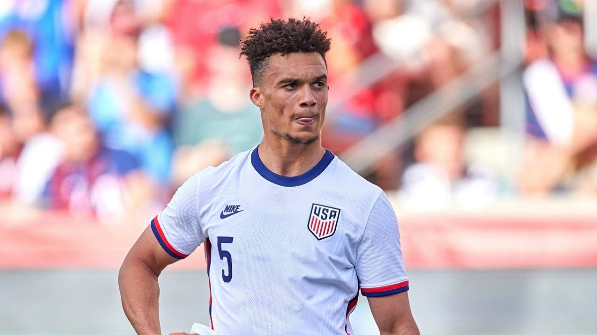 Antonee Robinson, un lateral de una galaxia muy lejana